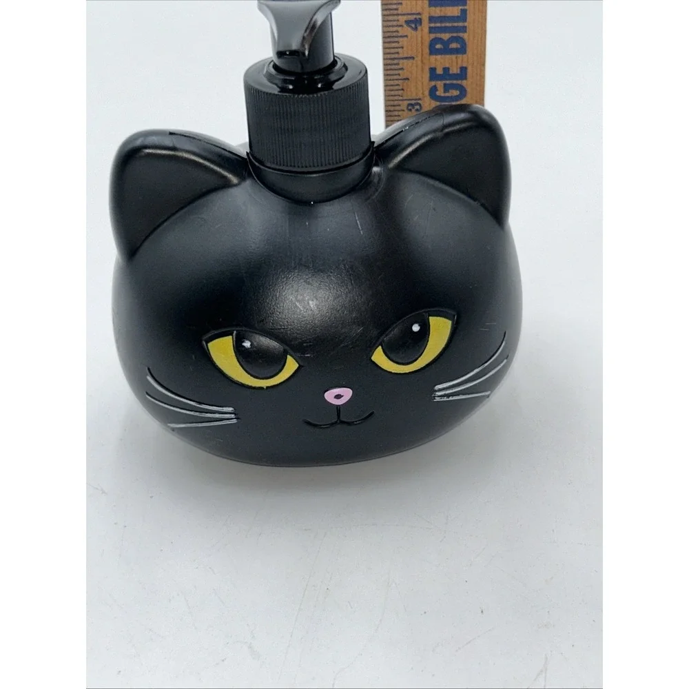 Black Cat Plastic Empty Blow Mold Refillable Soap Dispenser Bottle